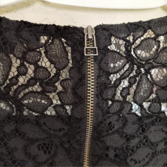TALULA Black Lace Mini Dress - Picture 5 of 8
